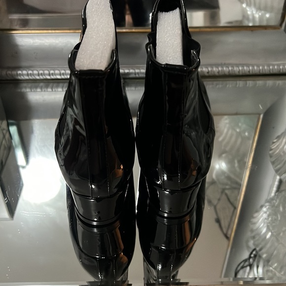 faux patent booties size 10 ships in box New‼️👢 - Picture 2 of 5